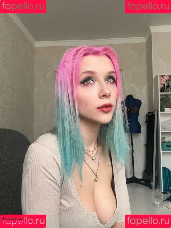 Mercurygin Onlyfans Photo Gallery 