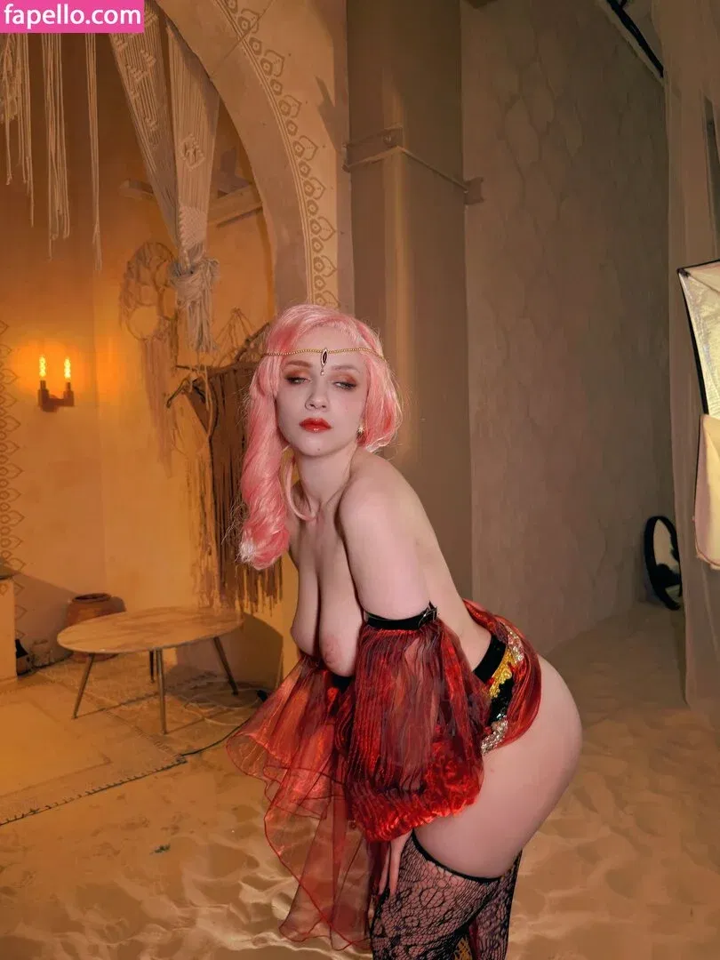 Mercurygin Onlyfans Photo Gallery 