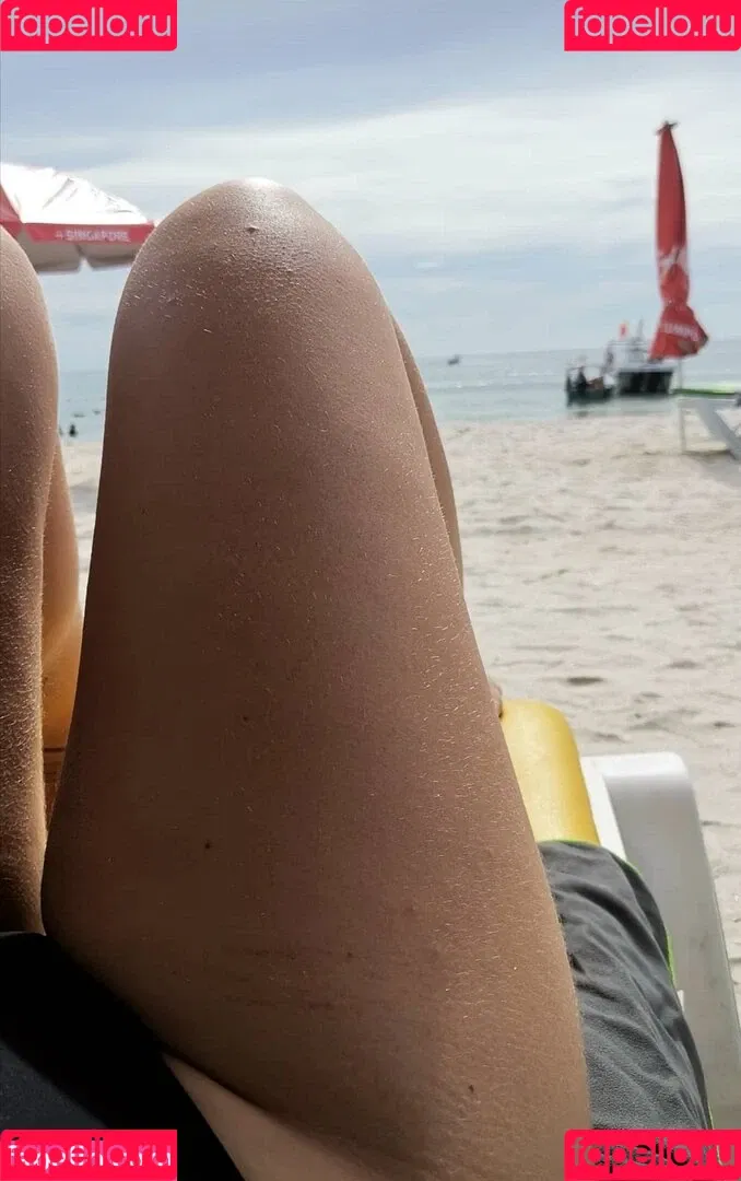 rikaaaaa Onlyfans Photo Gallery 