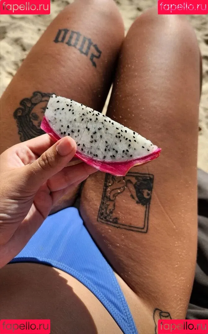 rikaaaaa Onlyfans Photo Gallery 