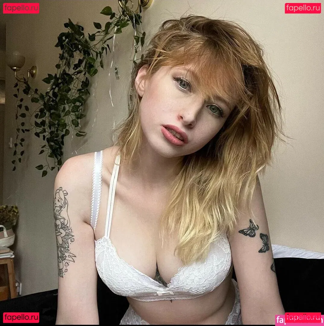 Konstigo Onlyfans Photo Gallery 