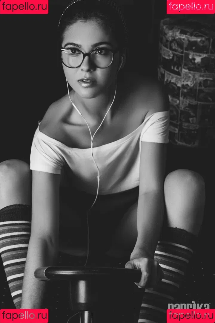 Thais Onlyfans Photo Gallery 