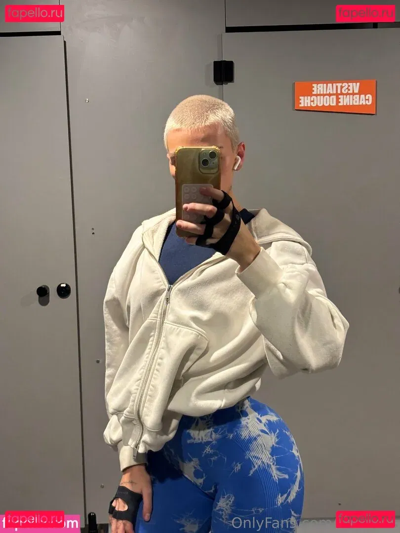 Thais Onlyfans Photo Gallery 