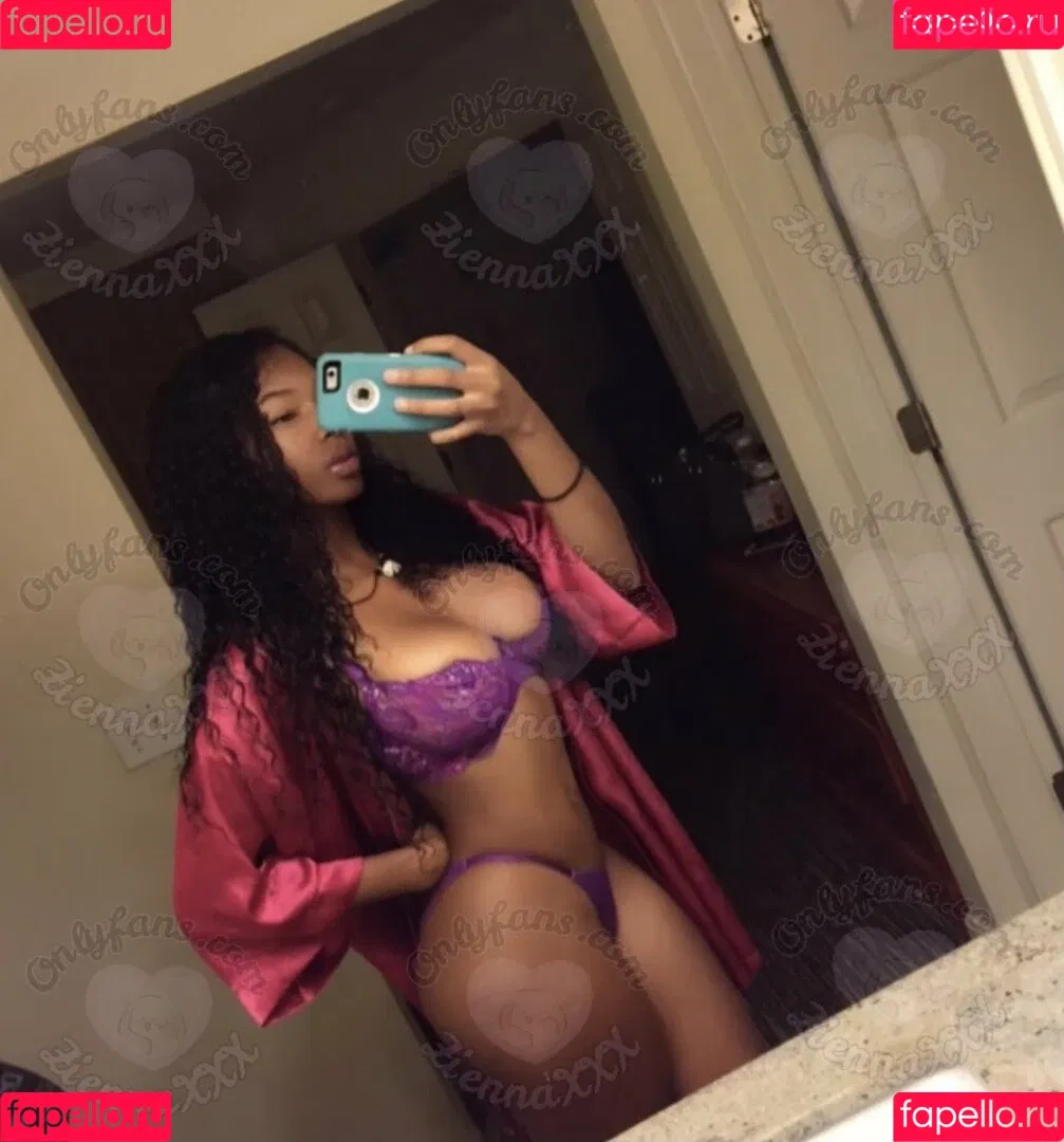 Ziennaxxx Onlyfans Photo Gallery 