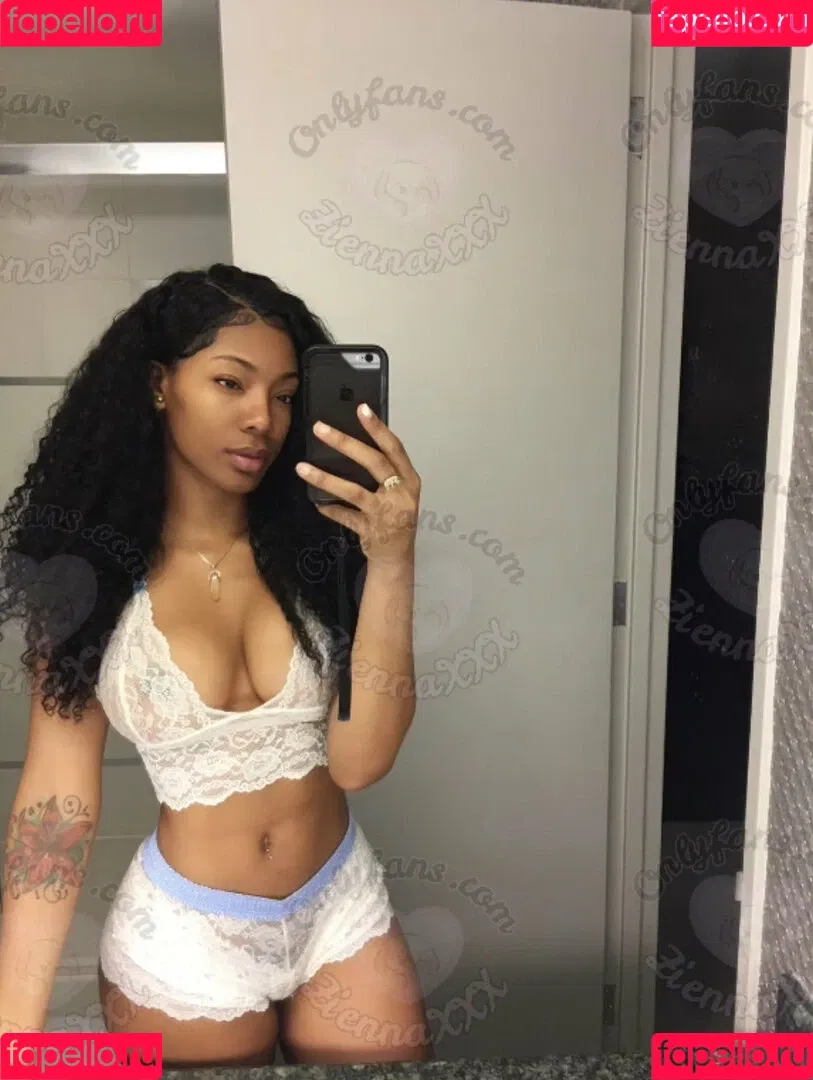 Ziennaxxx Onlyfans Photo Gallery 