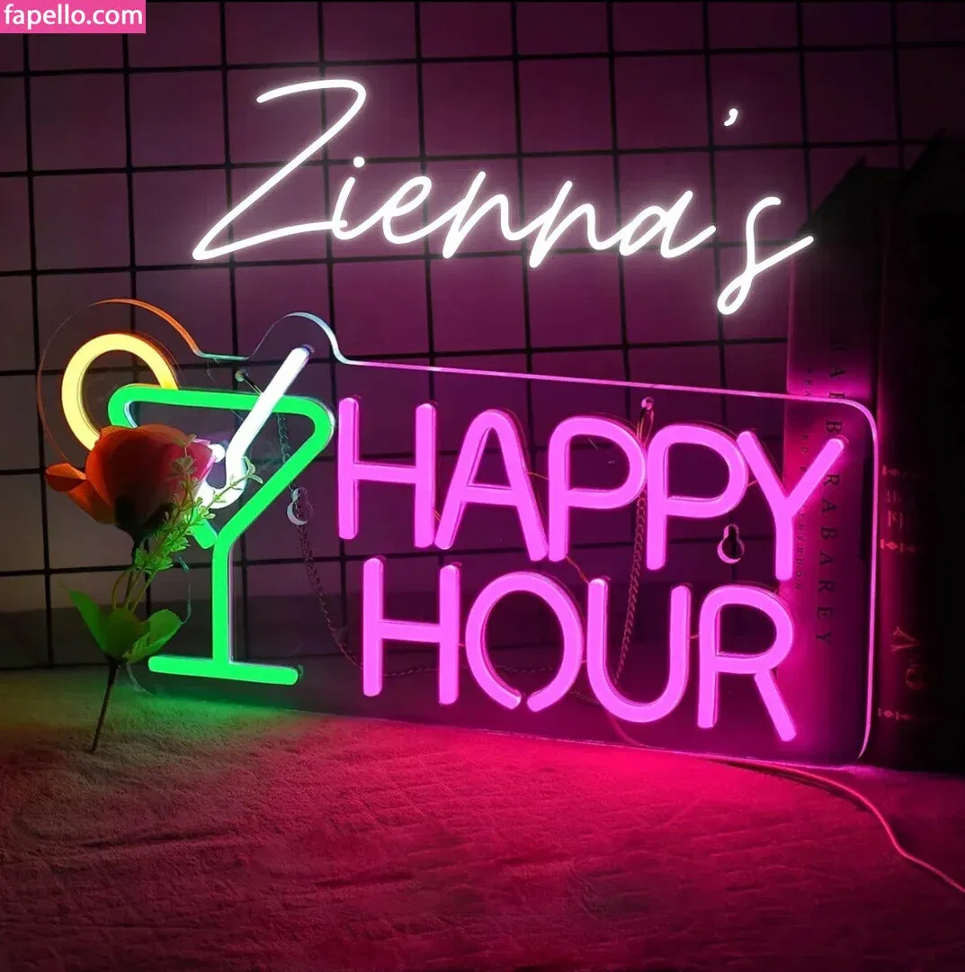 Ziennaxxx Onlyfans Photo Gallery 