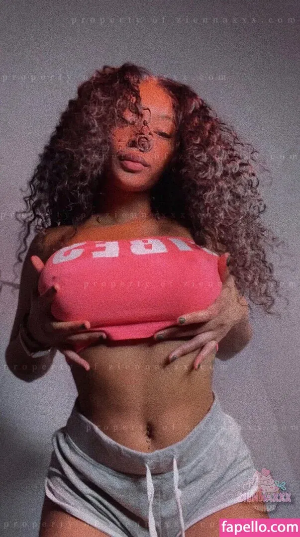 Ziennaxxx Onlyfans Photo Gallery 