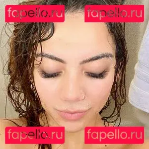 kypeachess Onlyfans Photo Gallery 