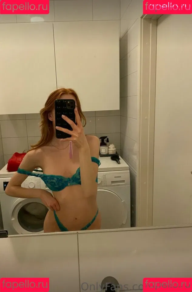 Jossi.e Onlyfans Photo Gallery 