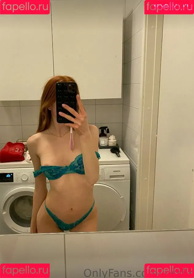 Jossi.e Onlyfans Photo Gallery 