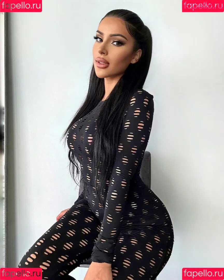 Raraxbajo Onlyfans Photo Gallery 