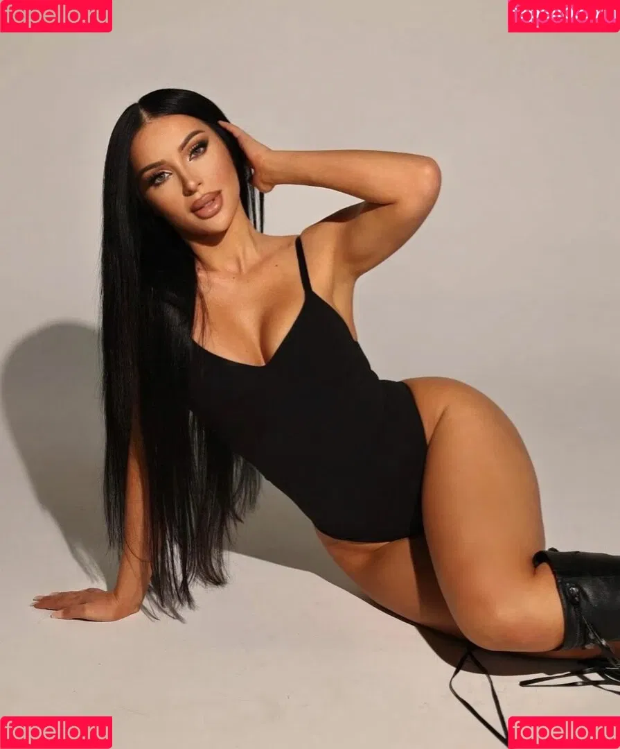 Raraxbajo Onlyfans Photo Gallery 