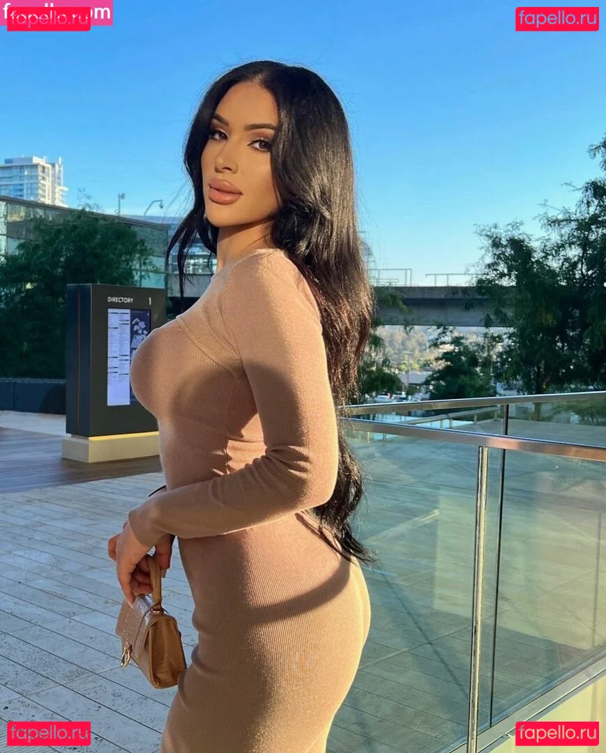 Raraxbajo Onlyfans Photo Gallery 