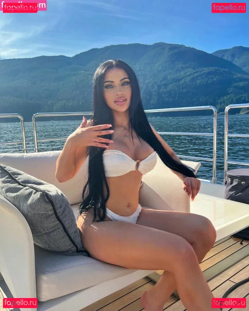 Raraxbajo Onlyfans Photo Gallery 