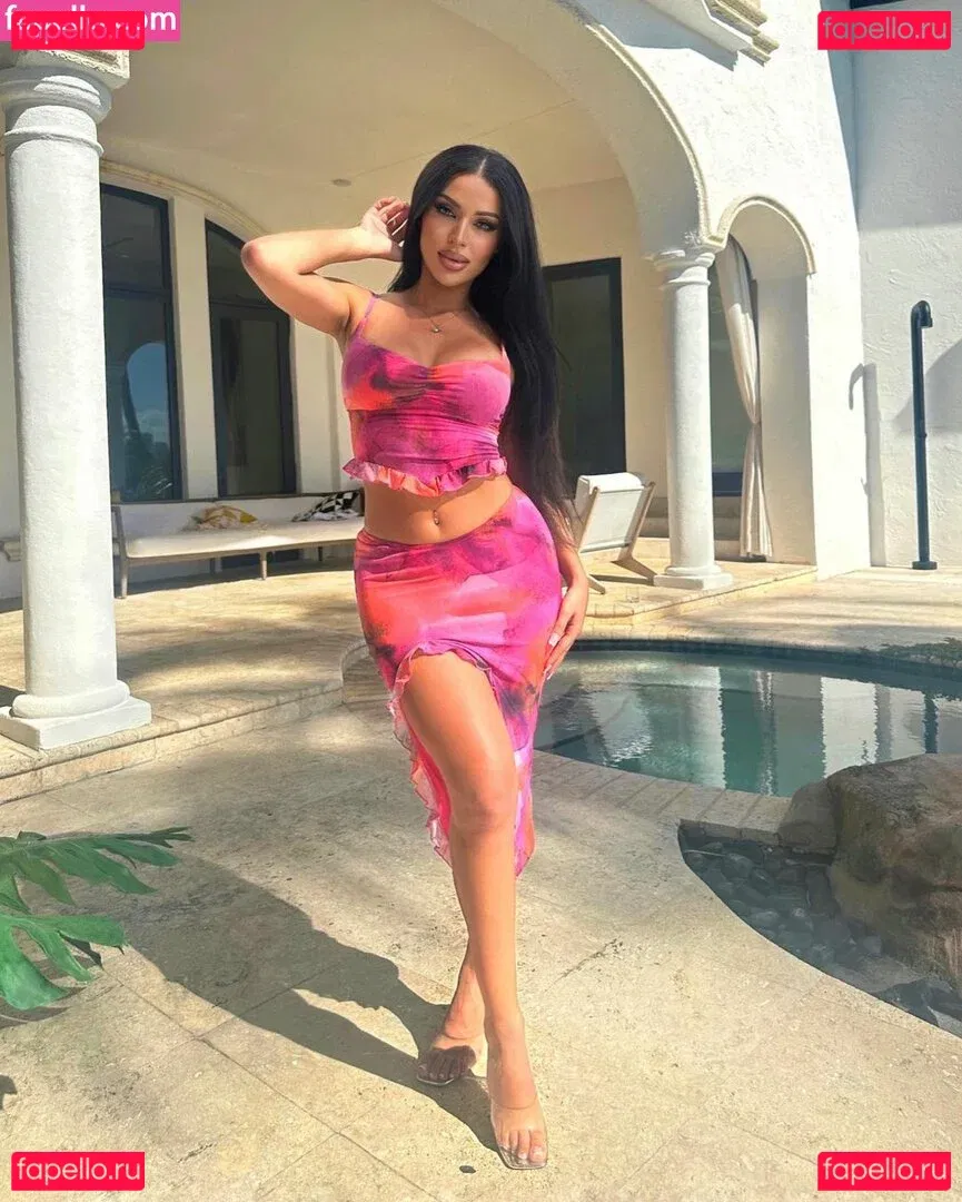 Raraxbajo Onlyfans Photo Gallery 