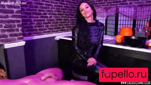 Cassie Clarke Nude Onlyfans Photo 15