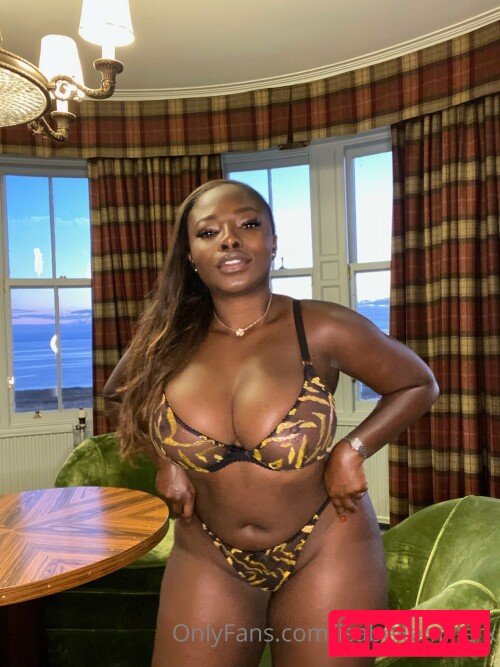 Isabelle Miller Nude Onlyfans Photo 36