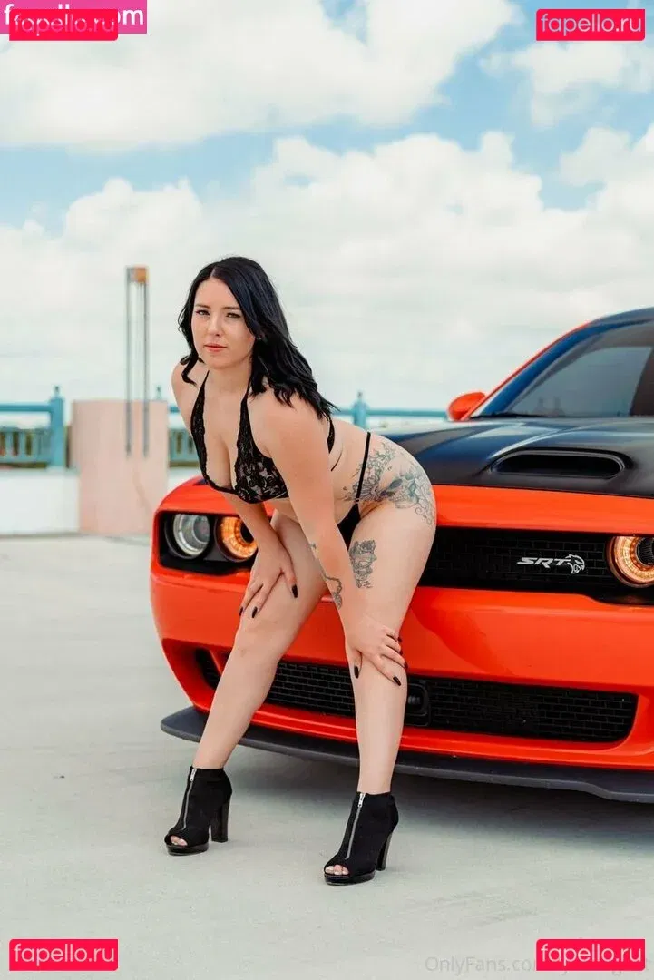 lyssaugust Onlyfans Photo Gallery 