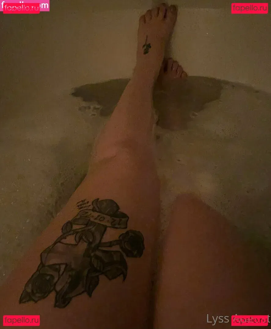 lyssaugust Onlyfans Photo Gallery 