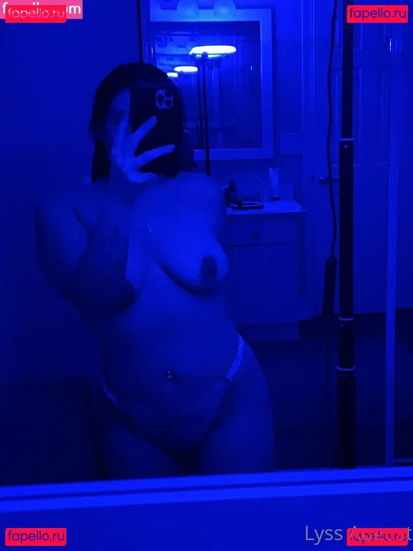 lyssaugust Onlyfans Photo Gallery 