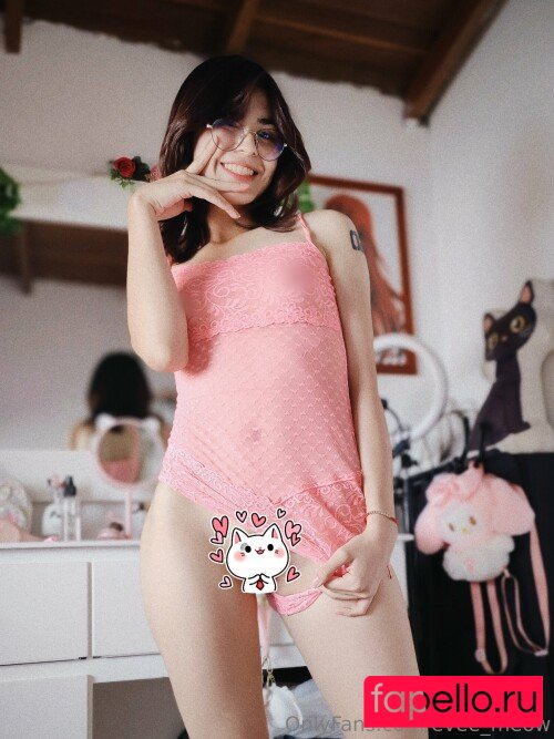 evee_meow Nude Onlyfans Photo 7