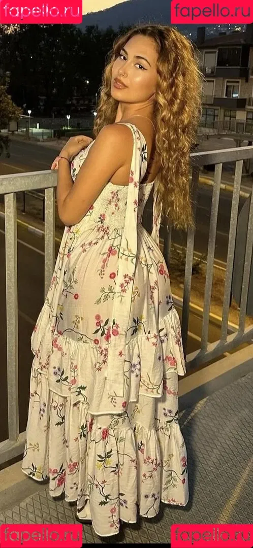 nurcinaleyna - Influencer Onlyfans Photo Gallery 