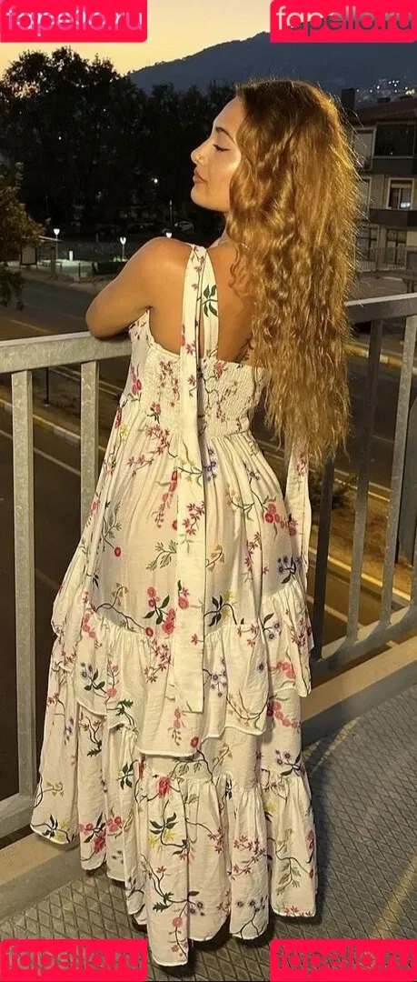 nurcinaleyna - Influencer Onlyfans Photo Gallery 