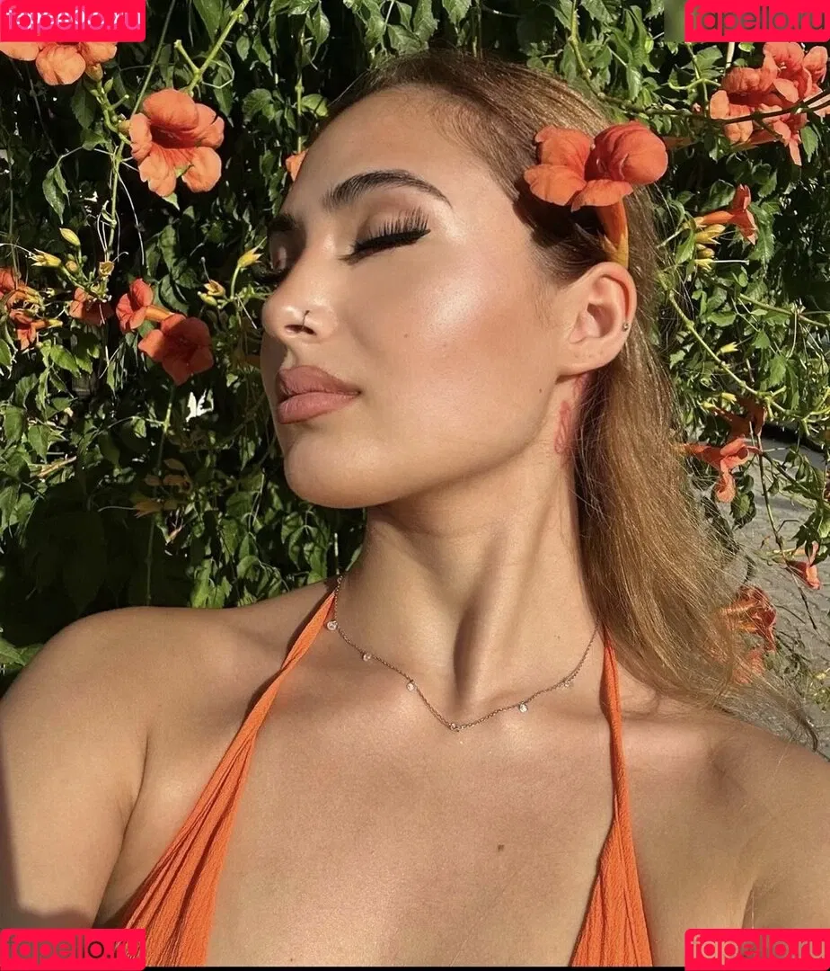 nurcinaleyna - Influencer Onlyfans Photo Gallery 