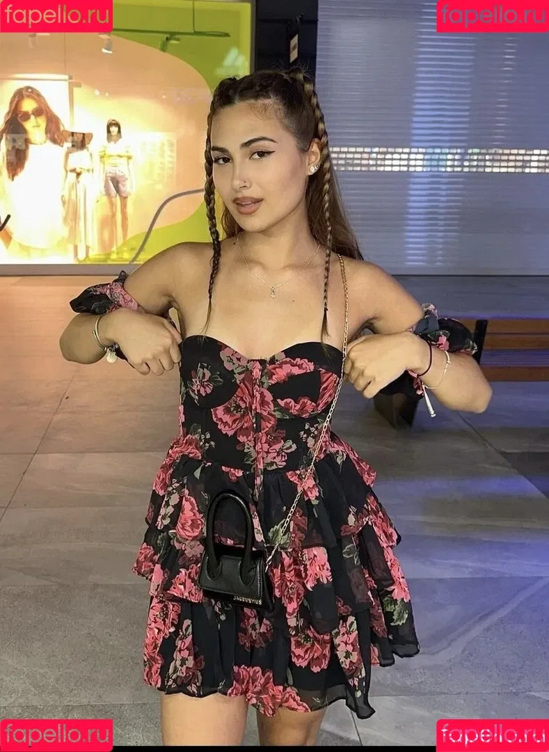 nurcinaleyna - Influencer Onlyfans Photo Gallery 
