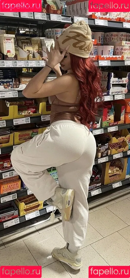 nurcinaleyna - Influencer Onlyfans Photo Gallery 