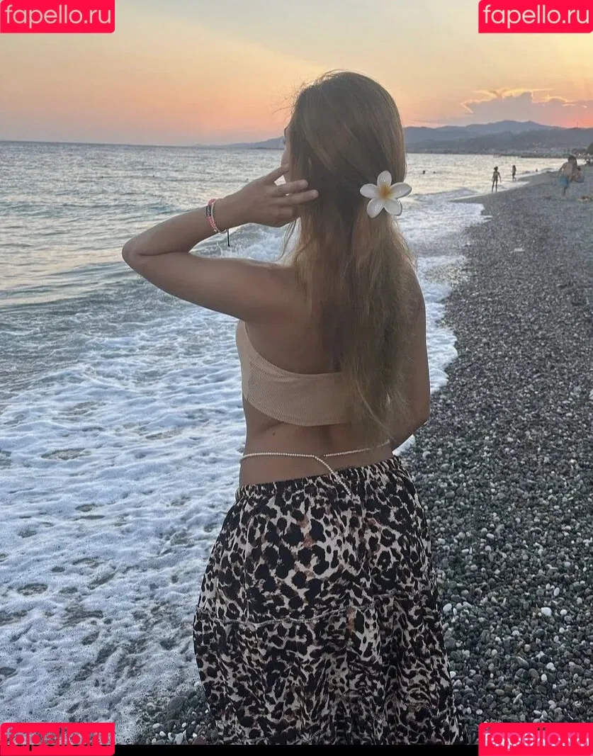 nurcinaleyna - Influencer Onlyfans Photo Gallery 
