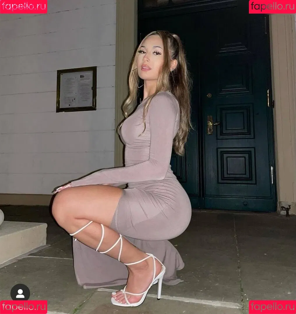 nurcinaleyna - Influencer Onlyfans Photo Gallery 