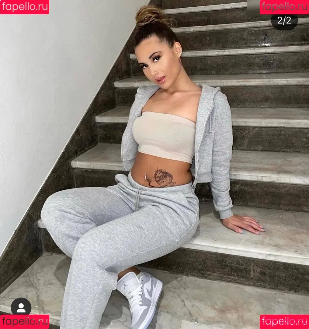 nurcinaleyna - Influencer Onlyfans Photo Gallery 