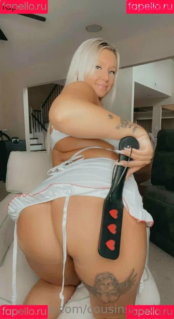 cousinskissing Onlyfans Photo Gallery 