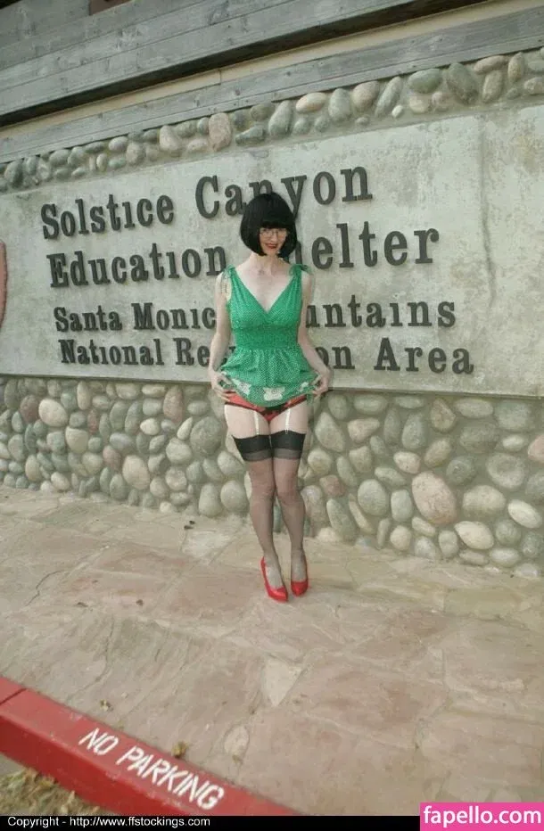 FFstockings Julia Onlyfans Photo Gallery 