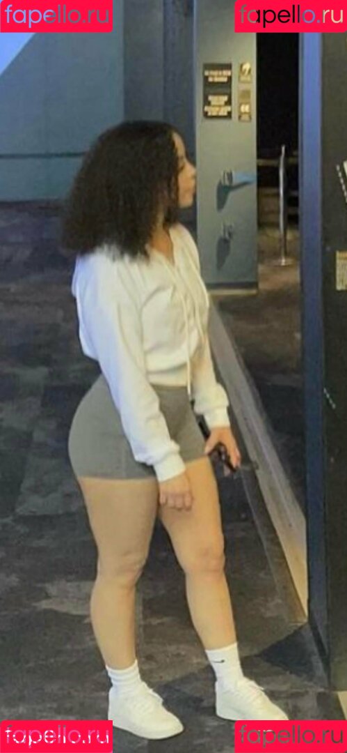 somiiiasmr Onlyfans Photo Gallery 