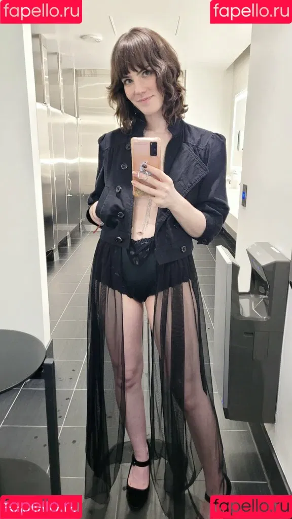 Maggie Mae Fish Onlyfans Photo Gallery 