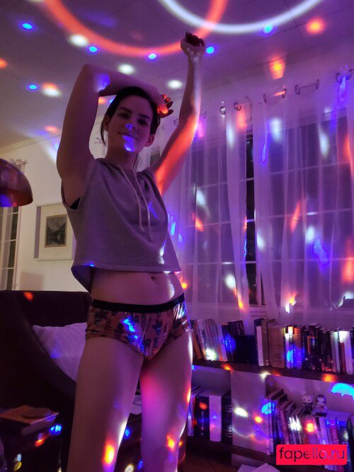 Maggie Mae Fish Onlyfans Photo Gallery 