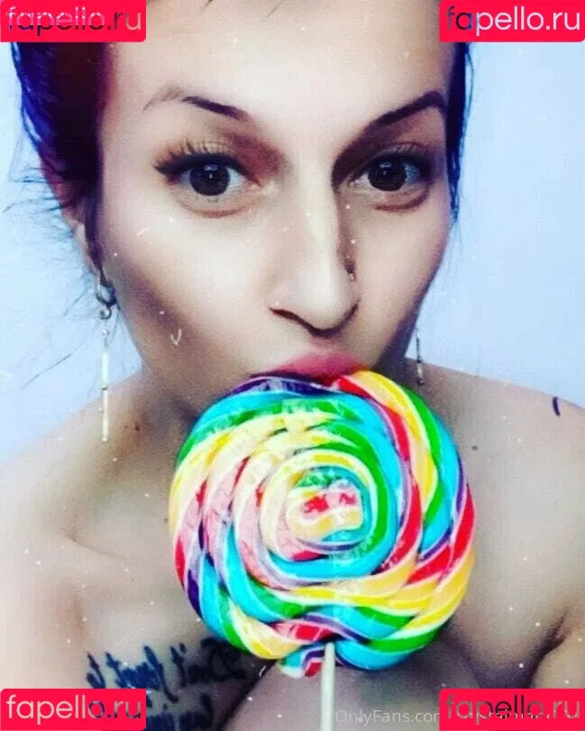 crystalmary001 Onlyfans Photo Gallery 