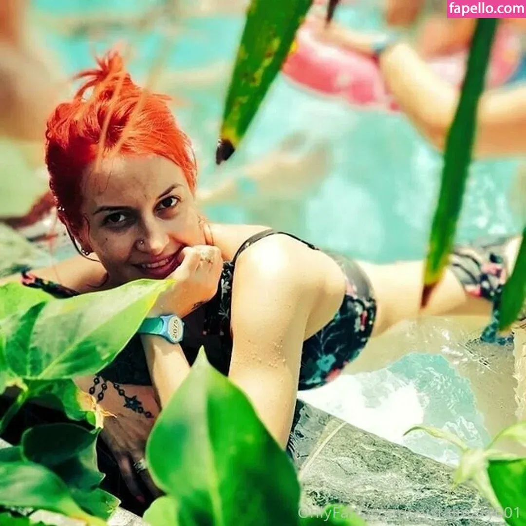 crystalmary001 Onlyfans Photo Gallery 