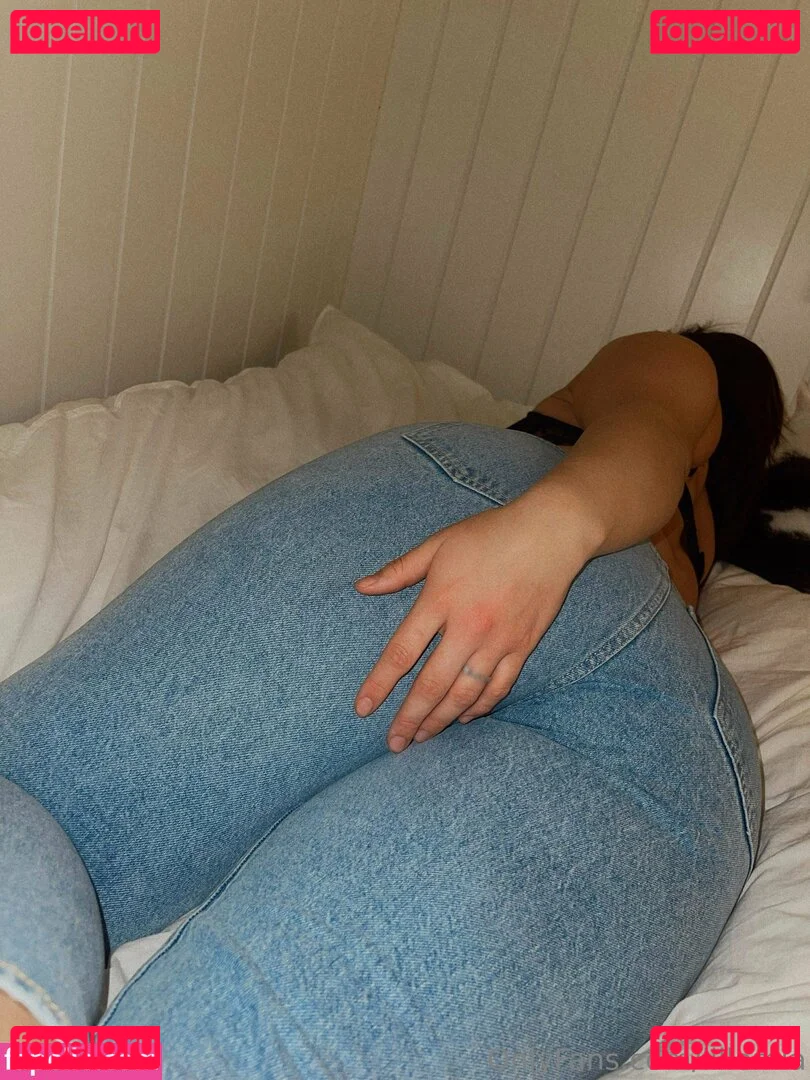 lillemia Onlyfans Photo Gallery 