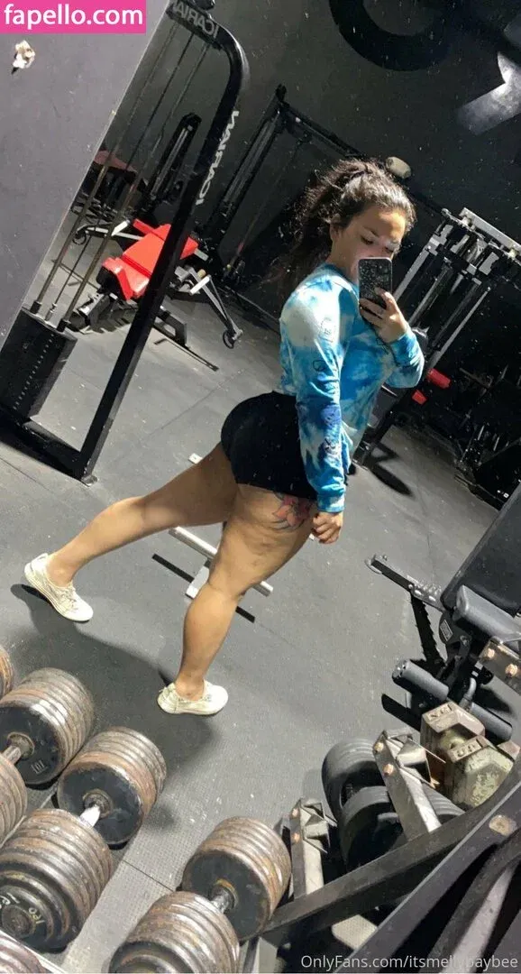 itsmellybaybee Onlyfans Photo Gallery 