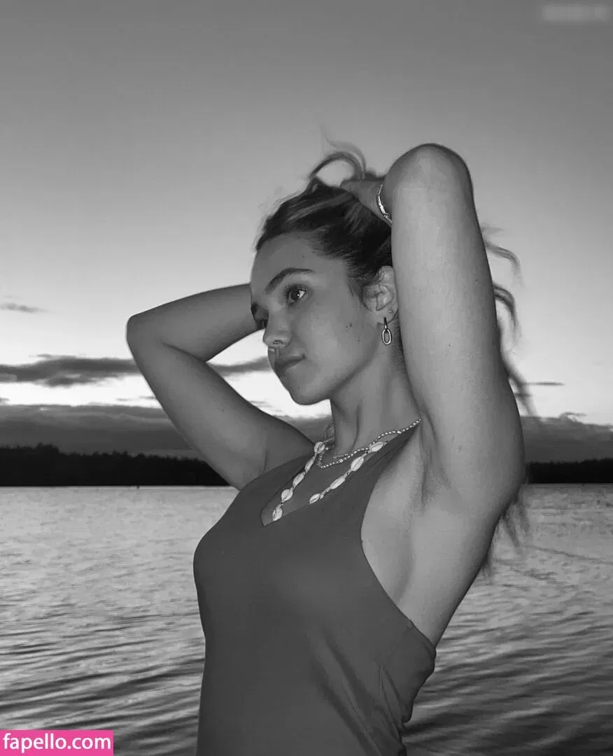 Josie Hermer Onlyfans Photo Gallery 