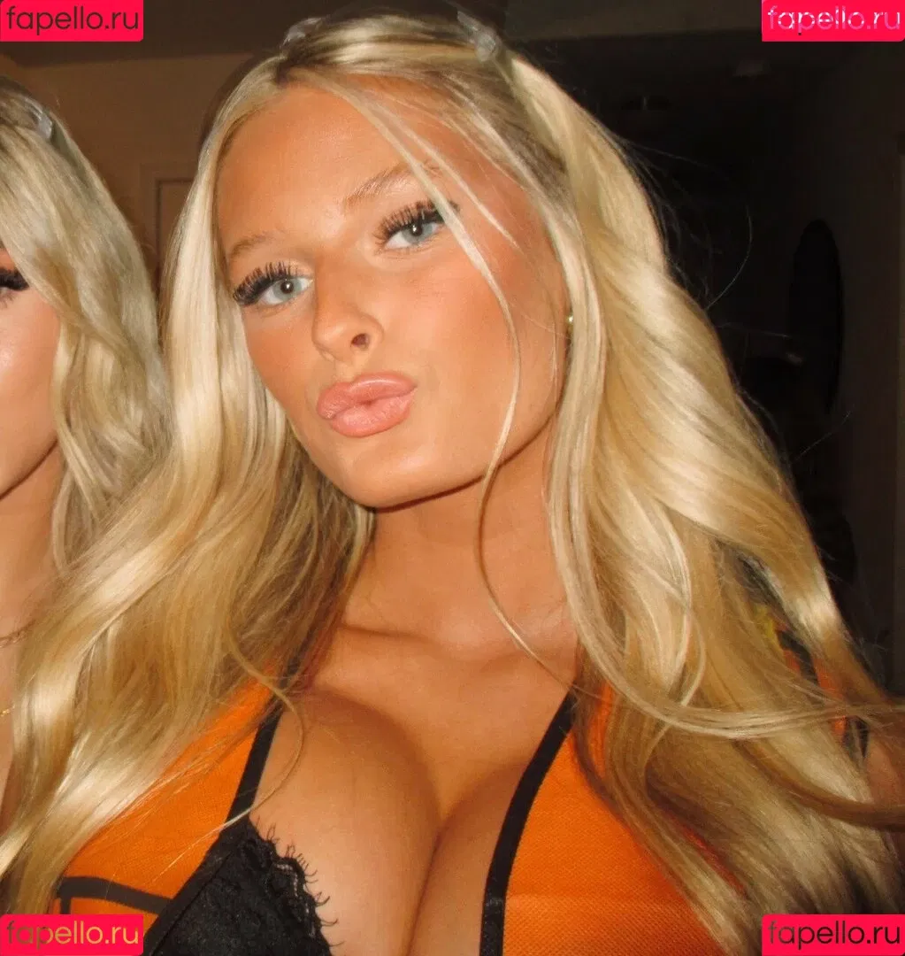 Annika Peterson Onlyfans Photo Gallery 
