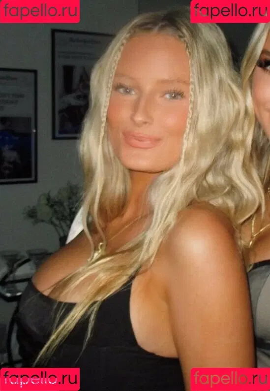 Annika Peterson Onlyfans Photo Gallery 