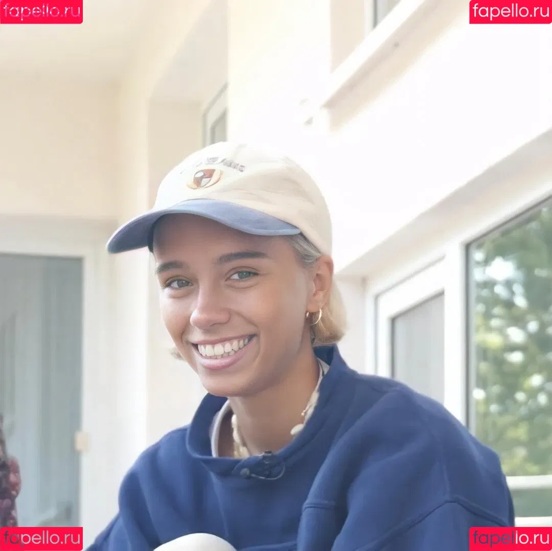 Lisa und Lena Onlyfans Photo Gallery 