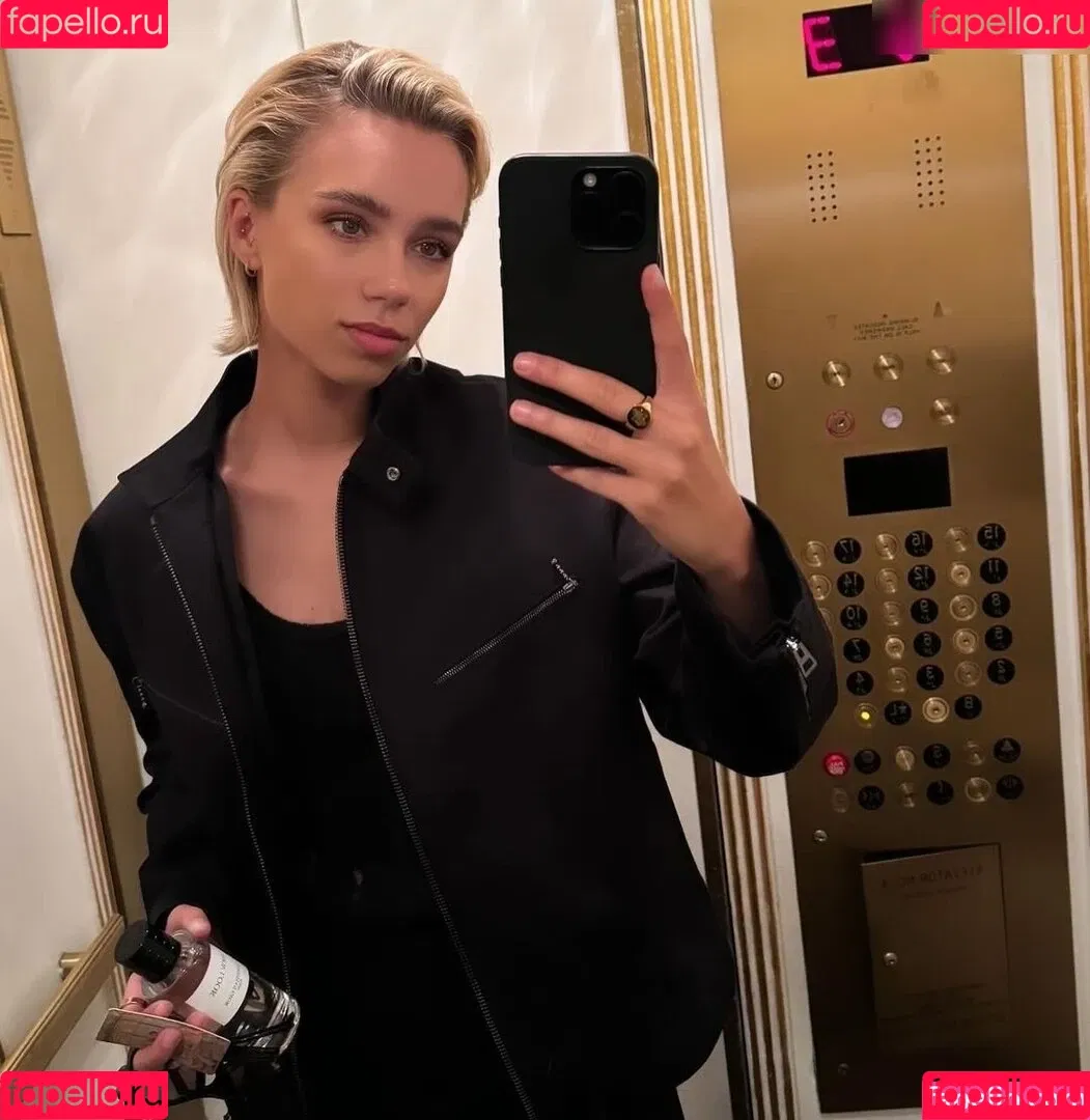 Lisa und Lena Onlyfans Photo Gallery 