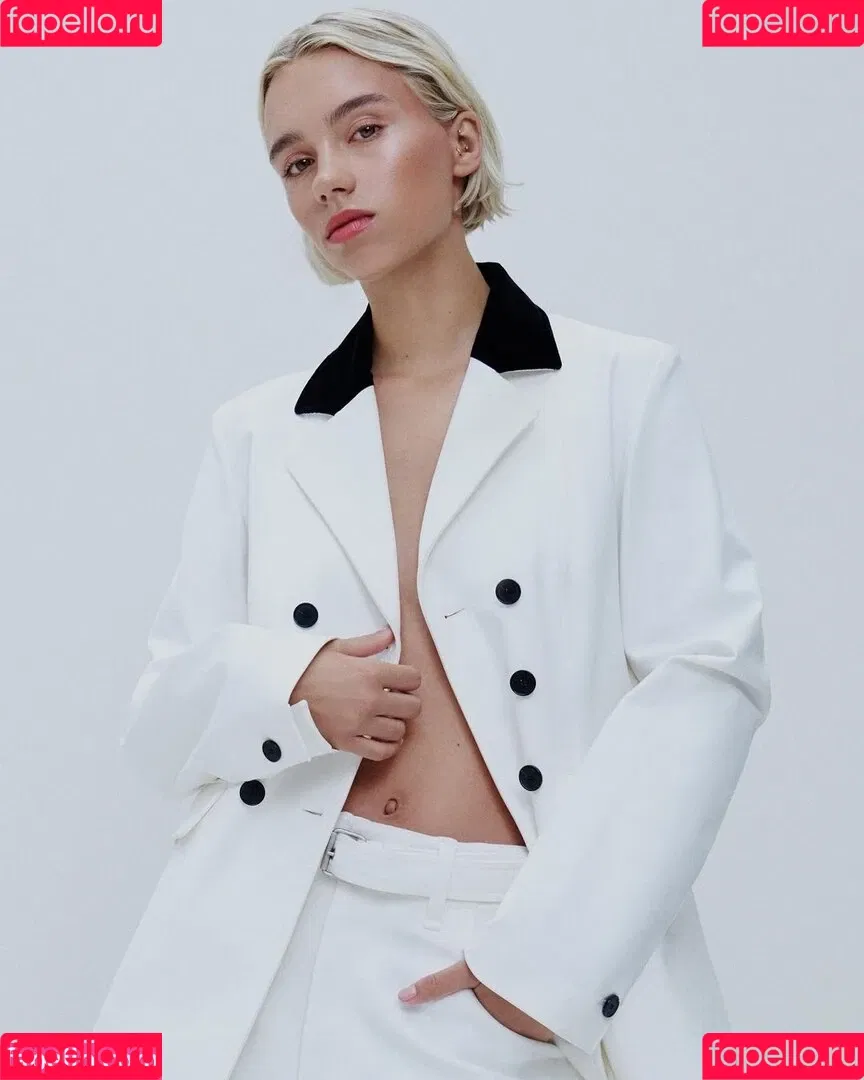 Lisa und Lena Onlyfans Photo Gallery 