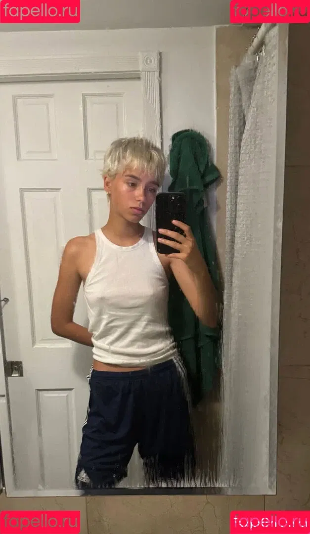 Lisa und Lena Onlyfans Photo Gallery 