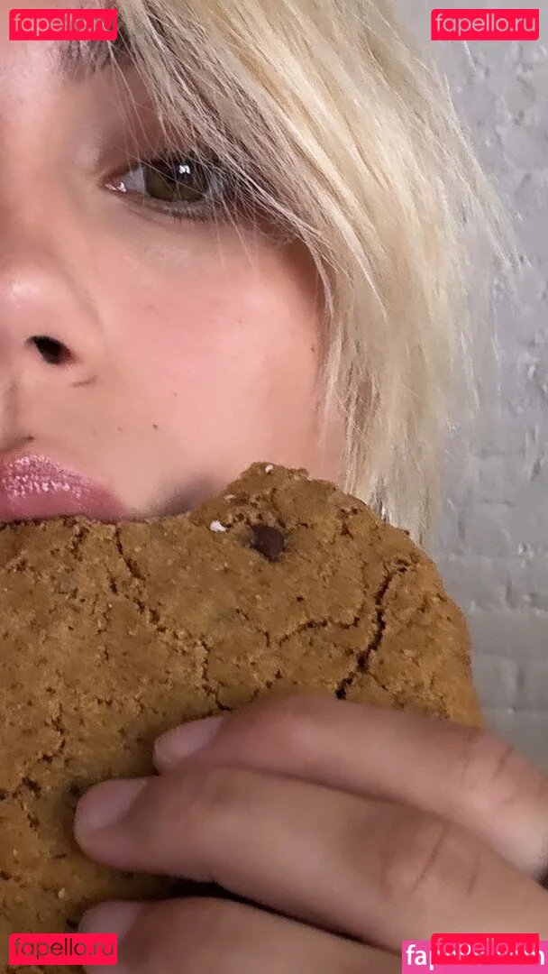 Lisa und Lena Onlyfans Photo Gallery 